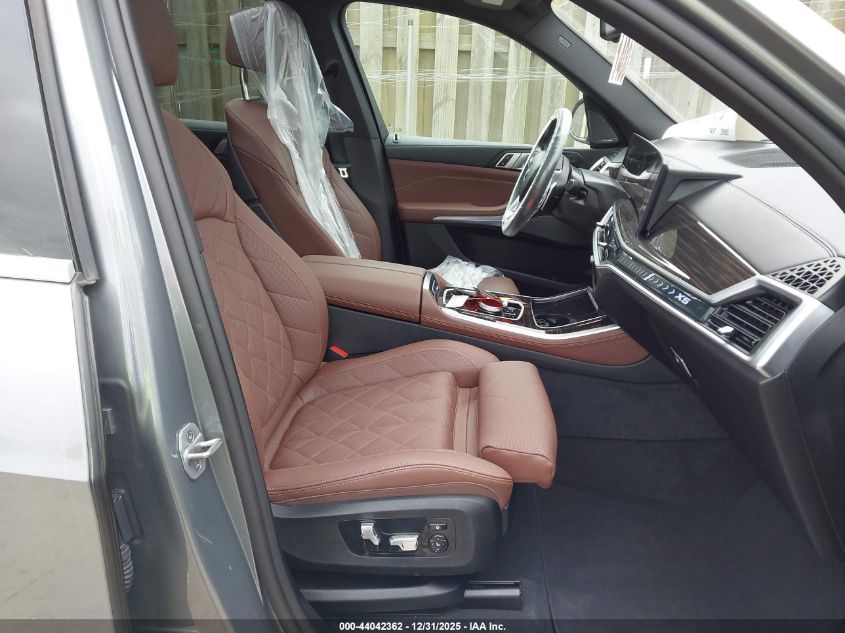 2025 BMW X5 - 5UX23EU01S9Z23902