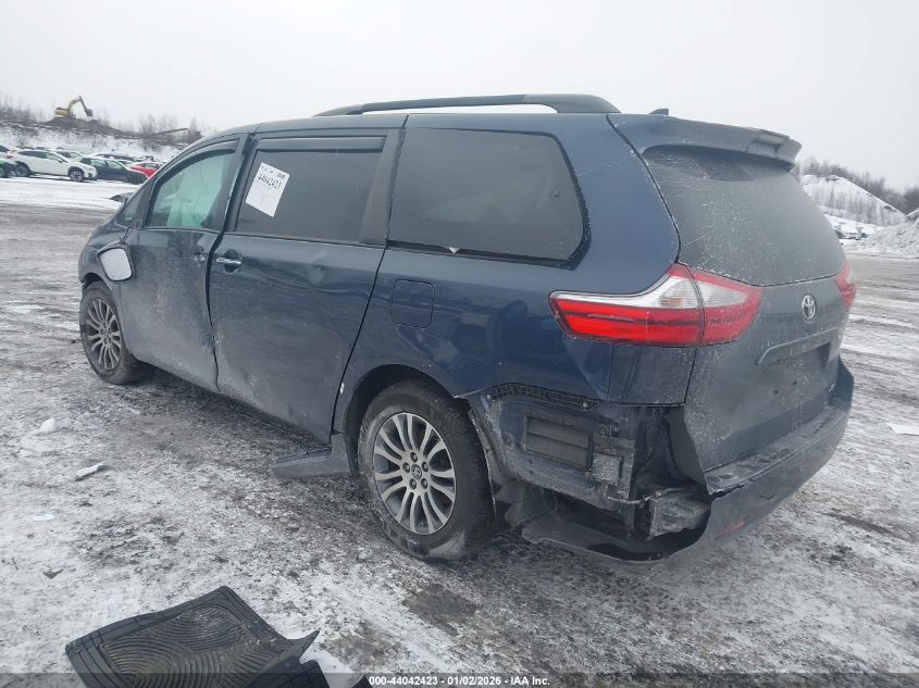 2018 Toyota Sienna Xle 8 Passenger