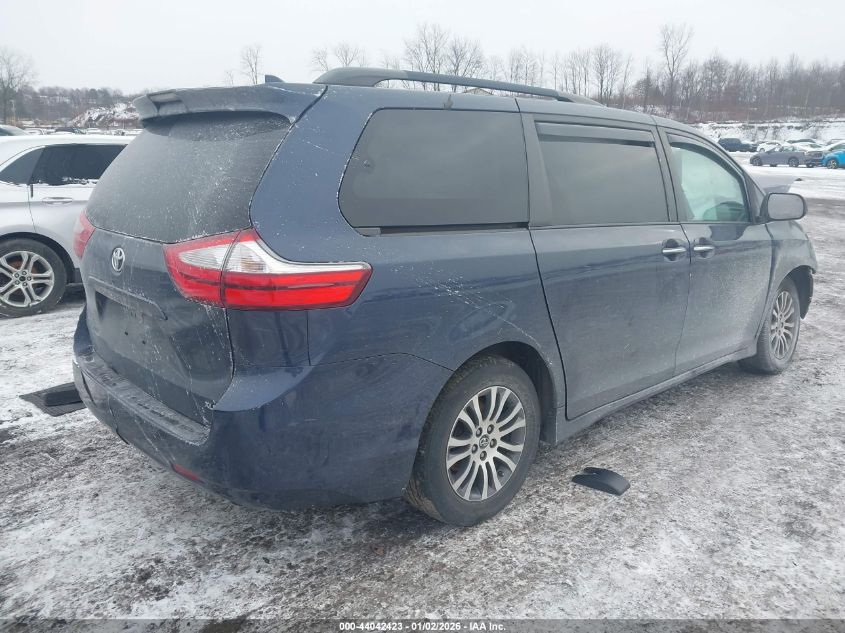 2018 Toyota Sienna Xle 8 Passenger