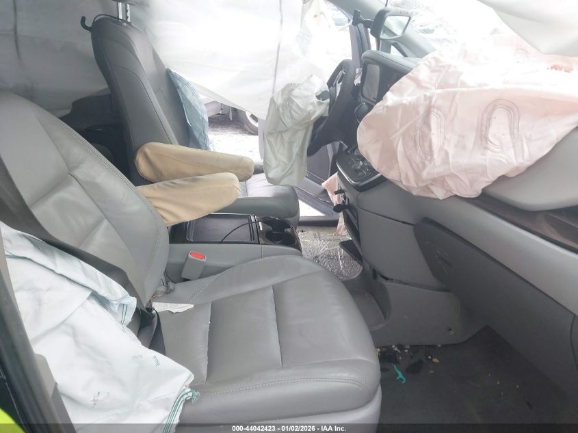 2018 Toyota Sienna Xle 8 Passenger