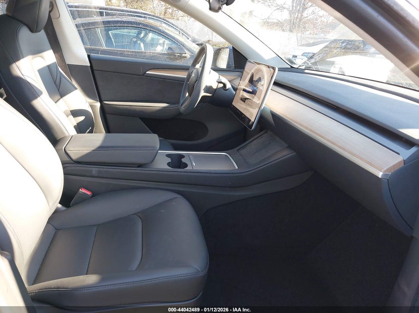 2024 Tesla Model Y Long Range Dual Motor All-Wheel Drive