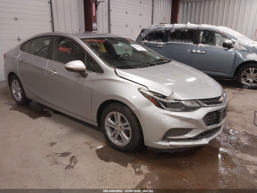 1G1BE5SM6J7217853 2018 Chevrolet Cruze Lt Auto auction photo 1