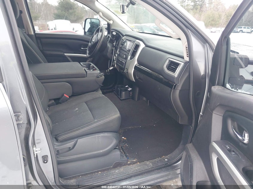 2017 Nissan Titan Xd Sv Diesel