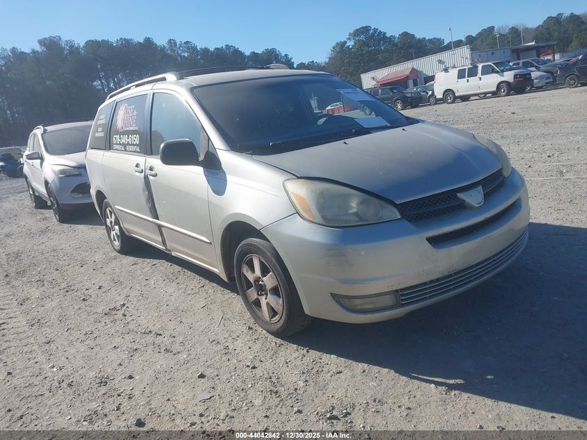 2005 Toyota Sienna Le