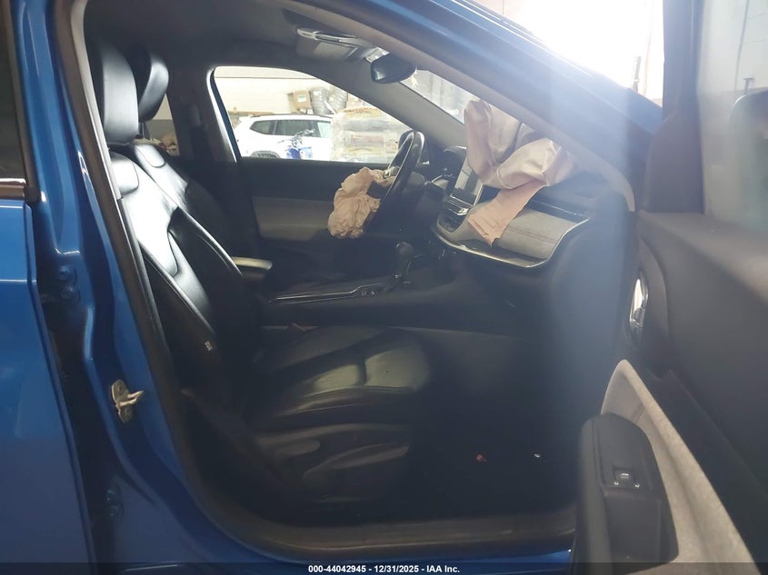 2022 Jeep Compass Latitude Lux 4X4