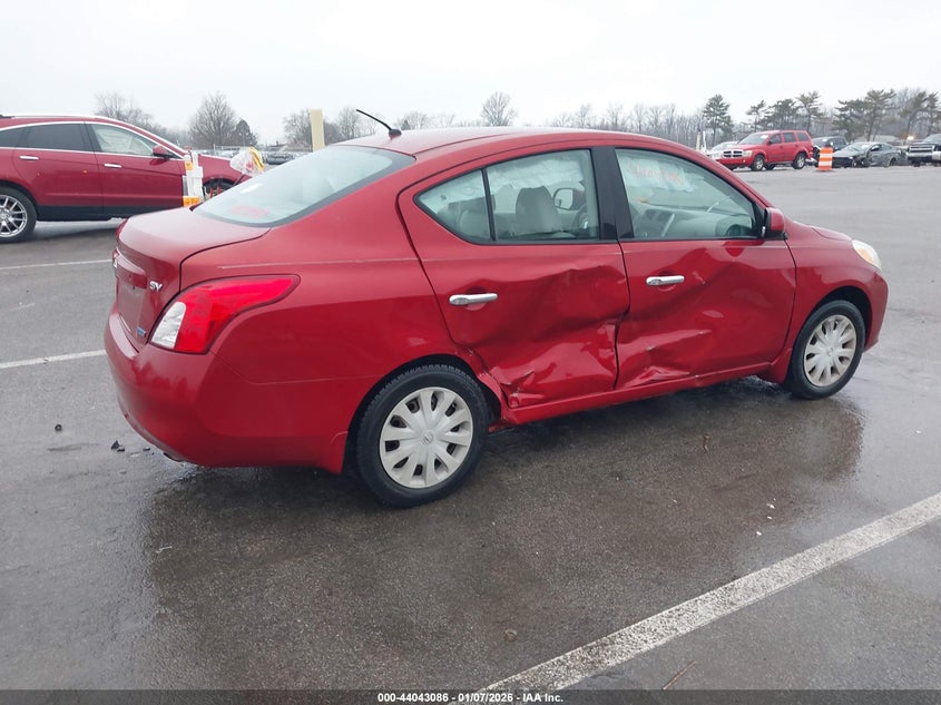 2012 Nissan Versa 1.6 Sv