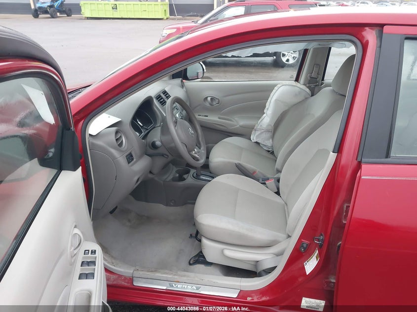 2012 Nissan Versa 1.6 Sv