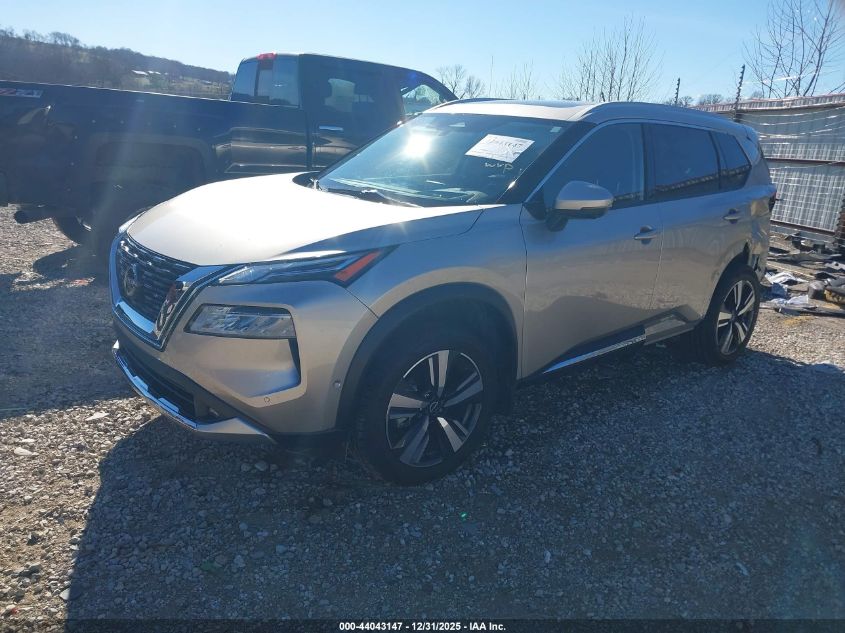 2022 Nissan Rogue Platinum Fwd