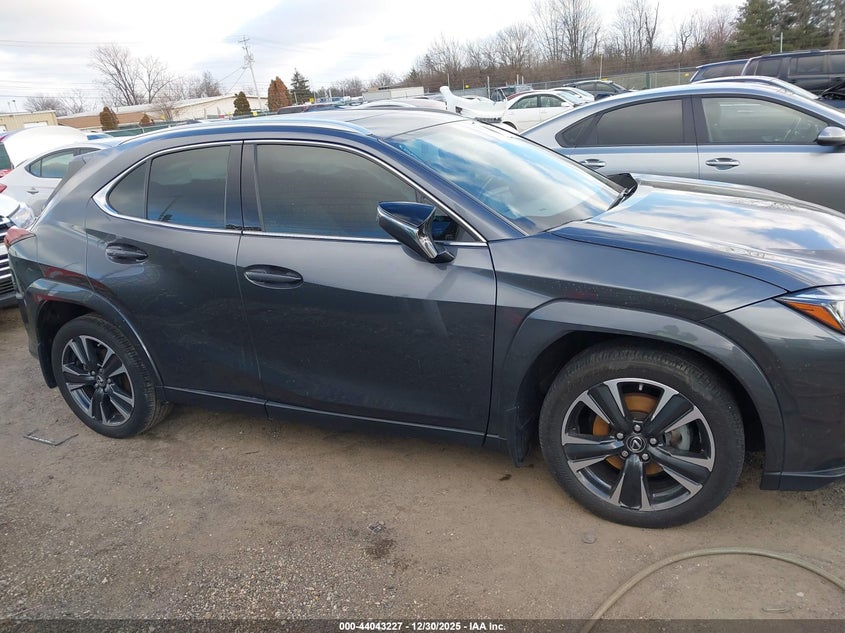 2024 Lexus Ux 250H Premium VIN: JTHP6JBH8R2192399 Lot: 44043227