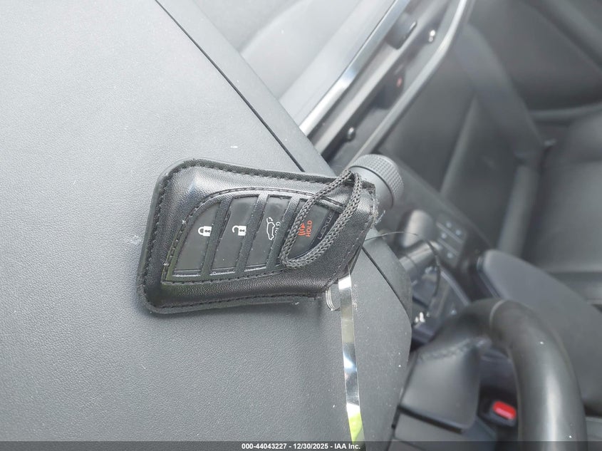 2024 Lexus Ux 250H Premium VIN: JTHP6JBH8R2192399 Lot: 44043227