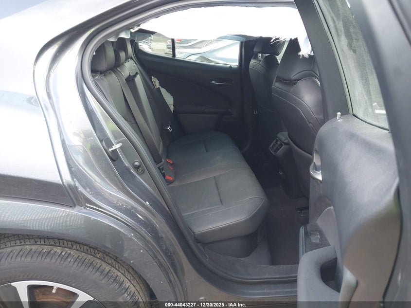 2024 Lexus Ux 250H Premium VIN: JTHP6JBH8R2192399 Lot: 44043227