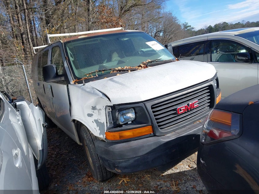 2007 GMC Savana Work Van