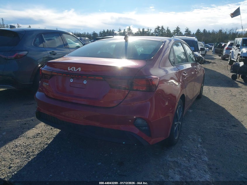 2023 Kia Forte Lxs