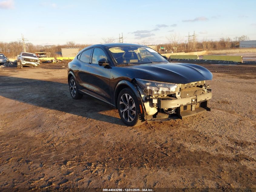 2022 Ford Mustang Mach-E Premium