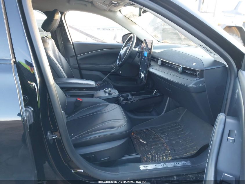 2022 Ford Mustang Mach-E Premium