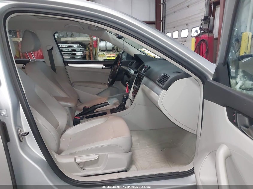 2013 Volkswagen Passat 2.0L Tdi Se