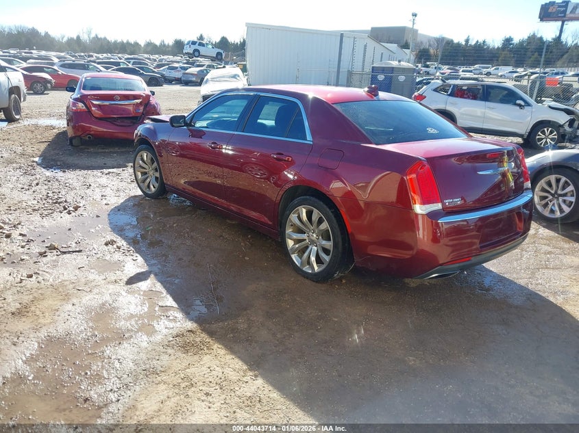 2017 Chrysler 300 Limited