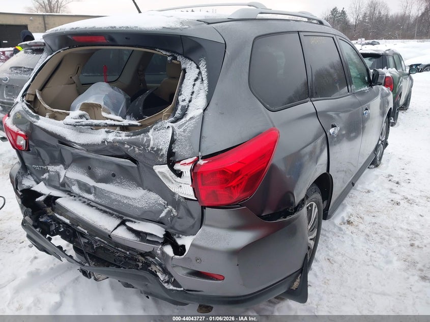 2017 Nissan Pathfinder Sl