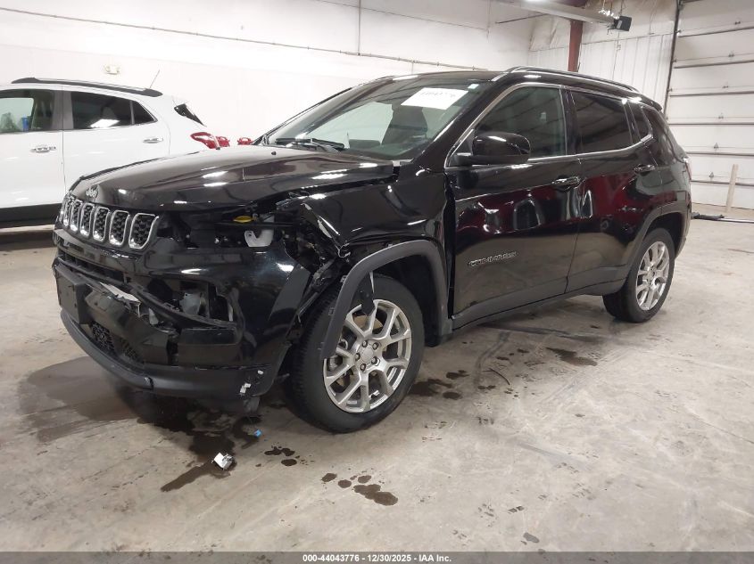 2024 Jeep Compass Latitude Lux Fwd