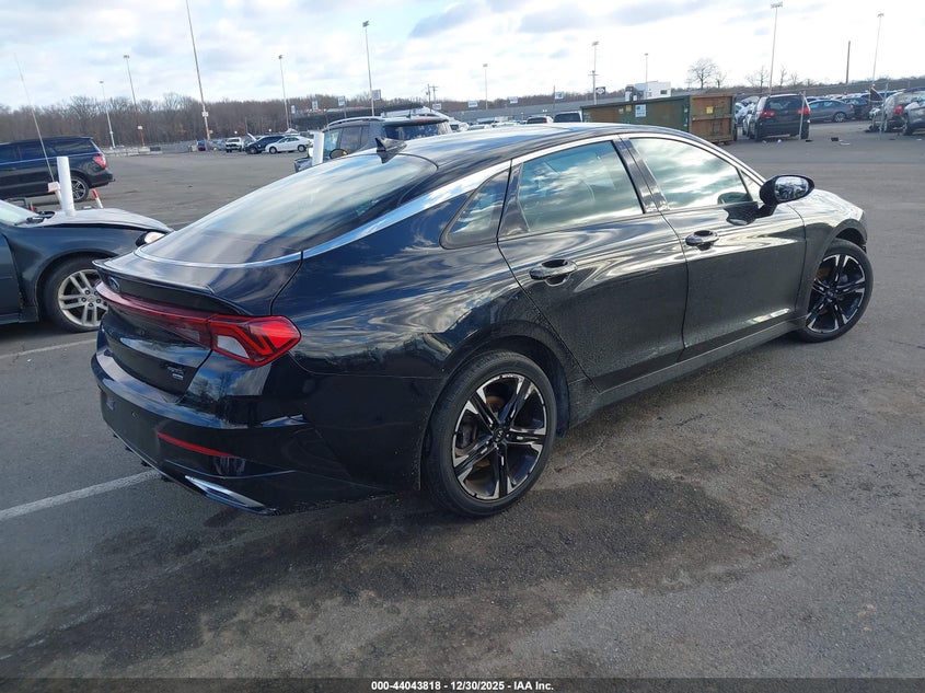 2021 KIA K5 auction photo 4