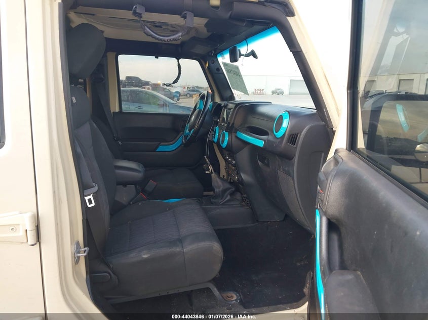 2011 Jeep Wrangler Unlimited Sahara