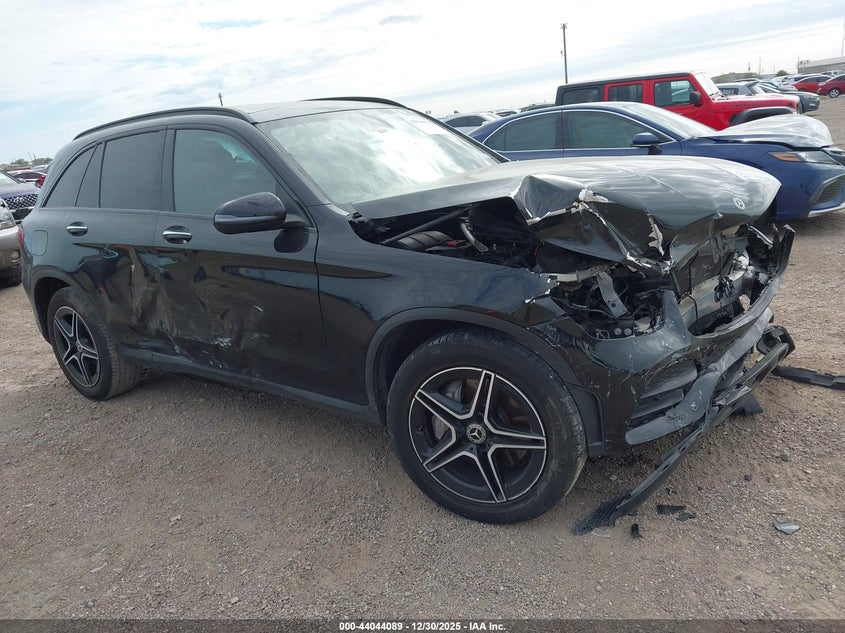 2020 Mercedes-Benz Glc 300