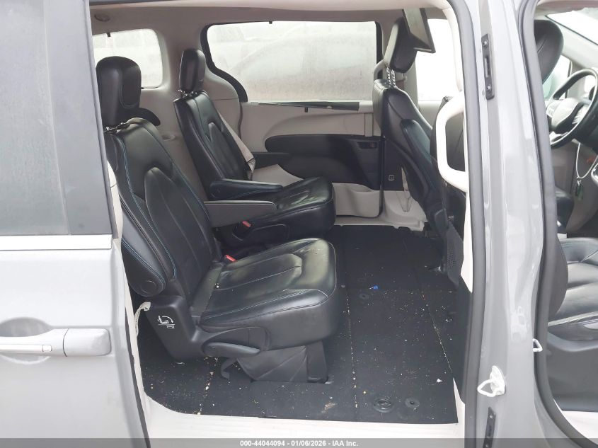 2021 Chrysler Pacifica Touring L VIN: 2C4RC1BG9MR598468 Lot: 44044094