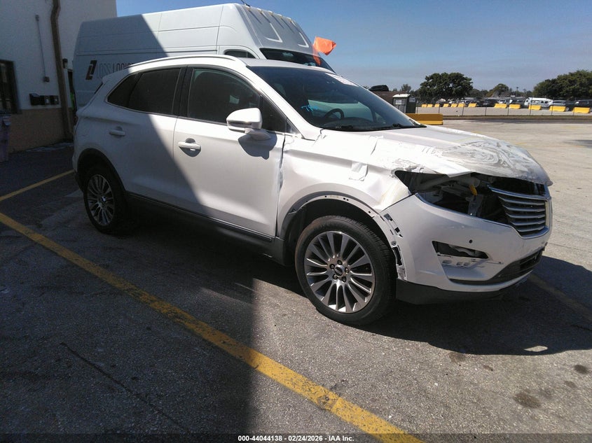 Vin: 5lmcj3c92hul11058, lot: 44539909, lincoln mkc reserve 2017 img_1