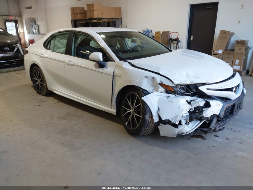 2021 Toyota Camry Se Awd