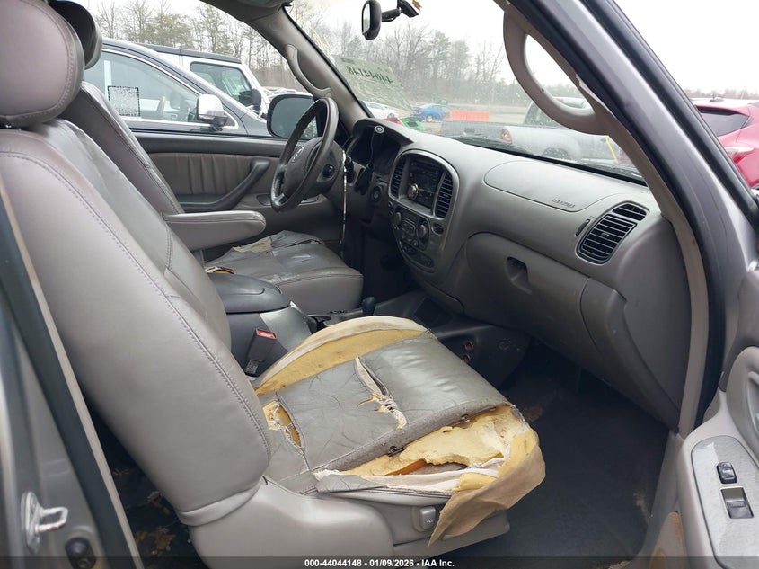 2003 Toyota Sequoia Limited V8