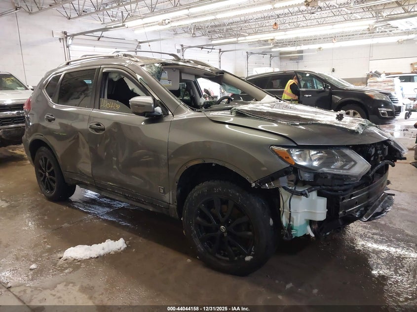 KNMAT2MV4JP610912 2018 Nissan Rogue Sv auction photo 1