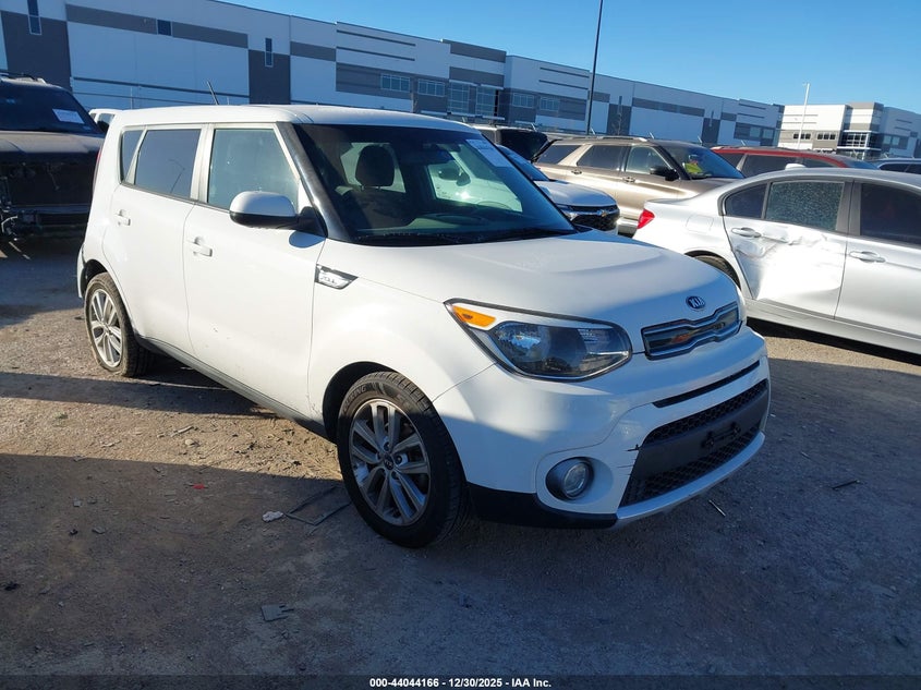 2017 Kia Soul +
