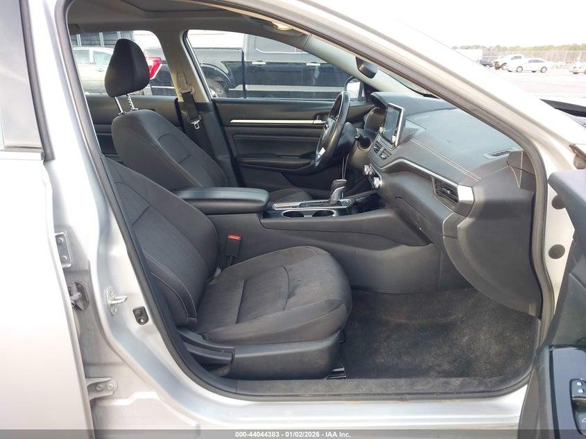 2020 Nissan Altima Sv Fwd