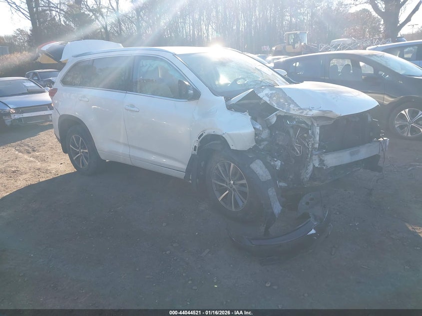 2017 Toyota Highlander Xle