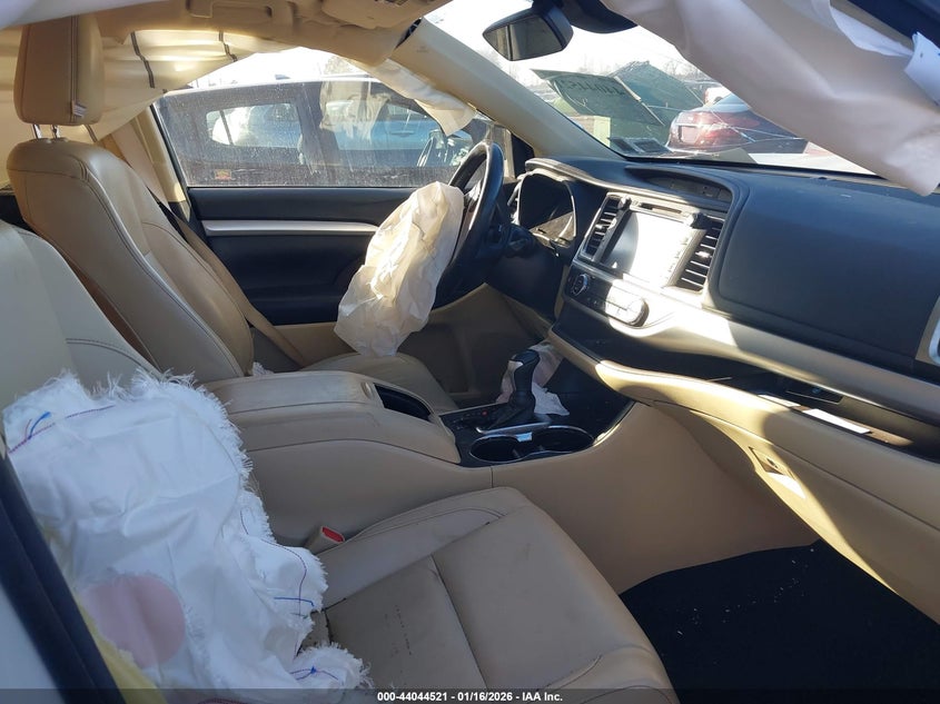 2017 Toyota Highlander Xle