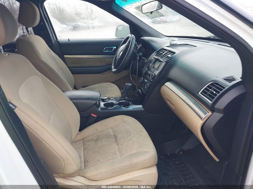 2017 FORD EXPLORER auction photo 5
