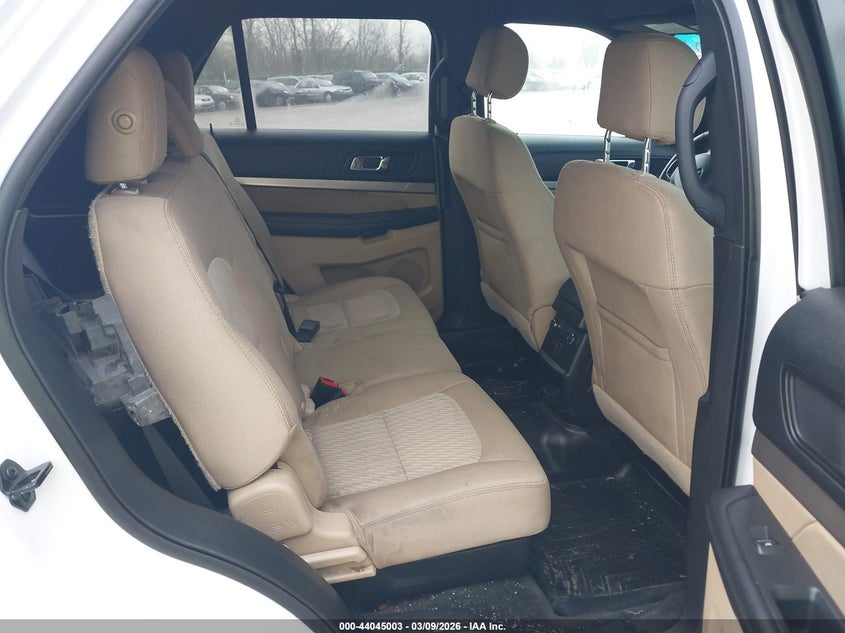 2017 FORD EXPLORER auction photo 8
