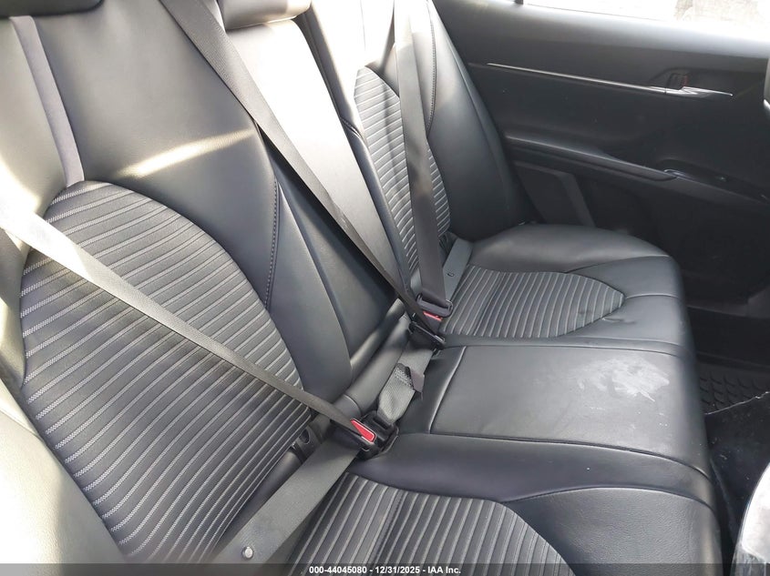 2020 TOYOTA CAMRY auction photo 8