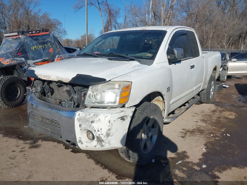 2004 Nissan Titan Se