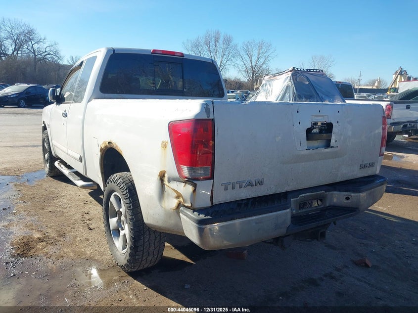2004 Nissan Titan Se