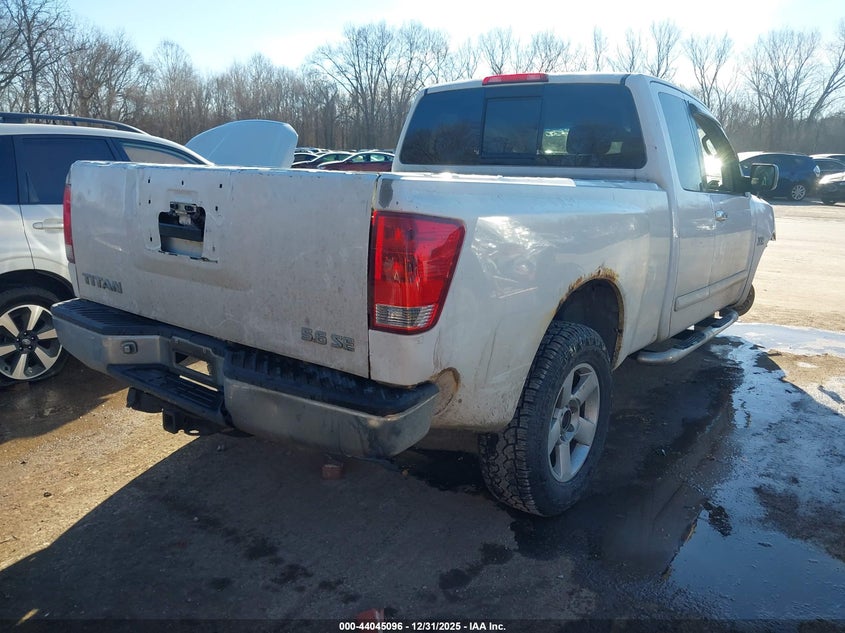 2004 Nissan Titan Se