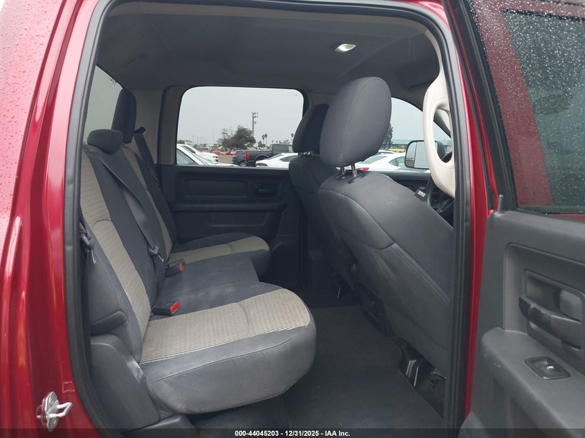 1C6RD6KT7CS333737 2012 Ram 1500 5.7 Ram St red