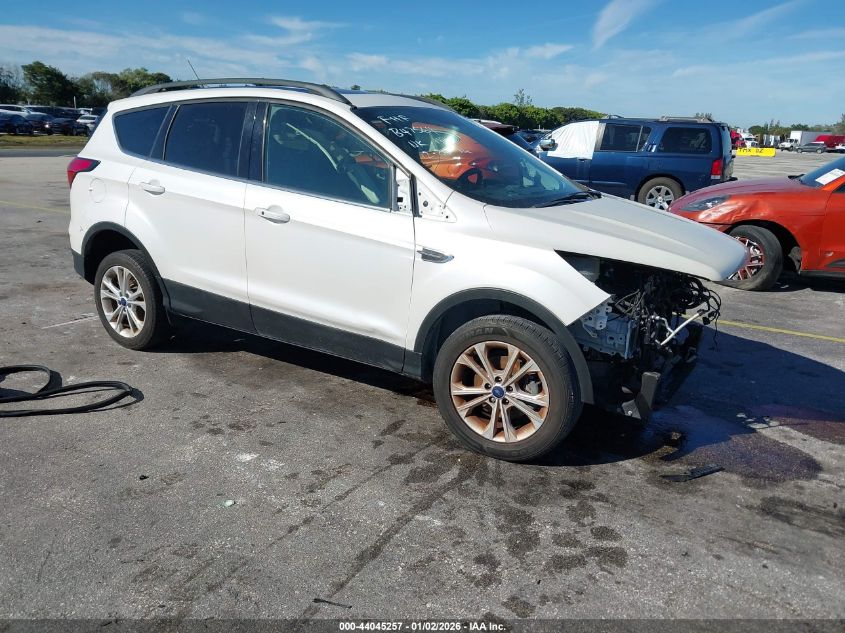 2019 Ford Escape Sel