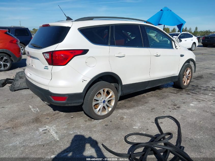 2019 Ford Escape Sel