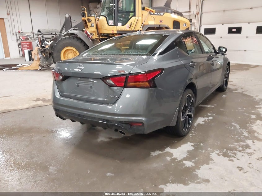 2025 Nissan Altima Sr Awd