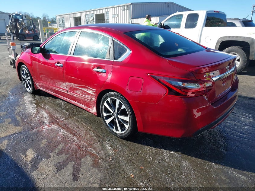 VIN 1N4AL3AP1HC280052 2017 NISSAN ALTIMA 2.5 SR