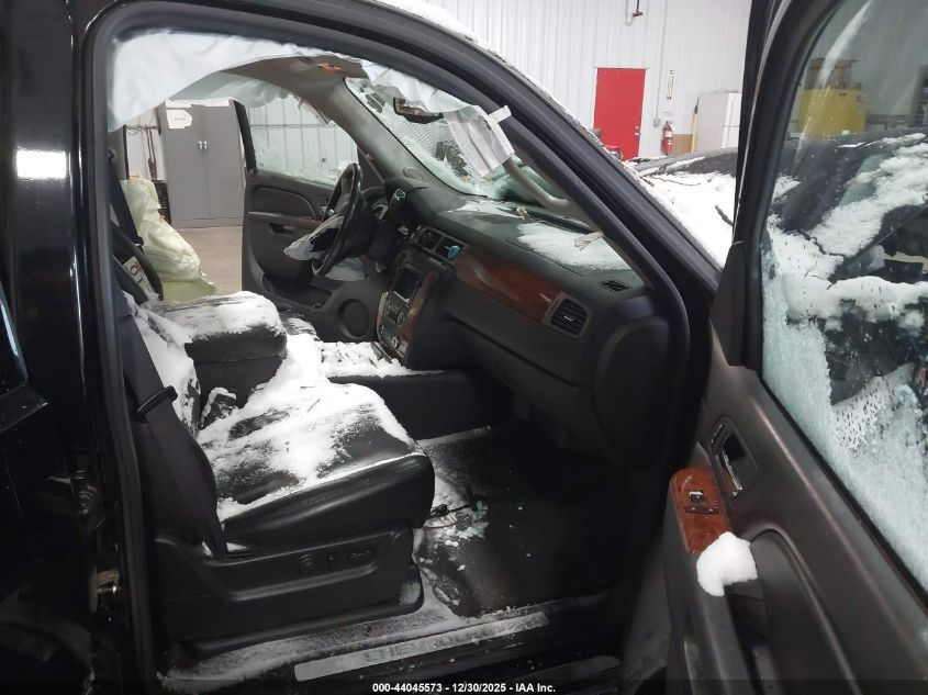 2011 Chevrolet Suburban 1500 Ltz