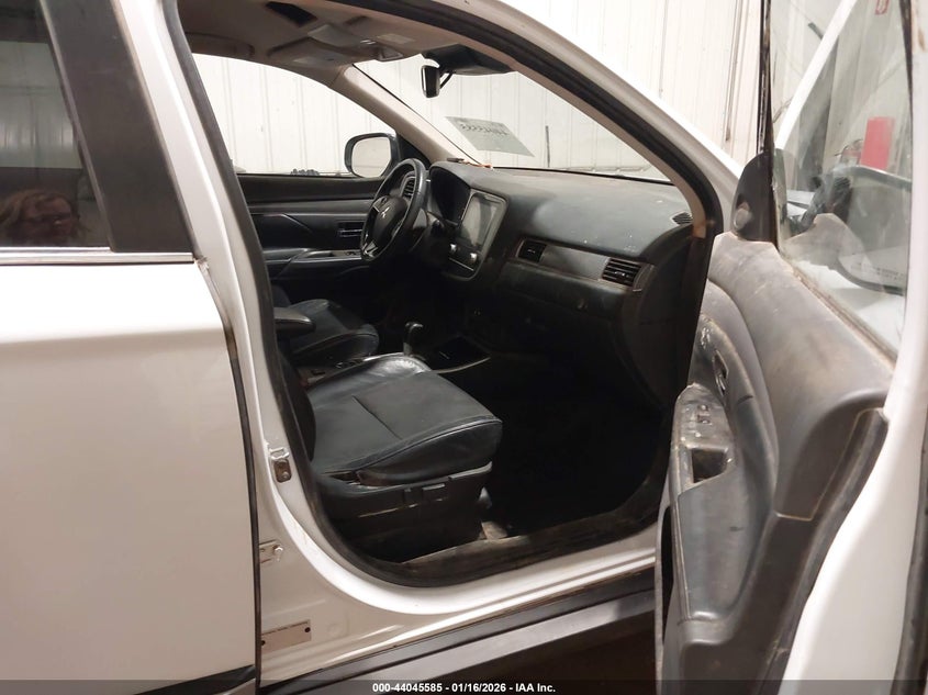 2020 Mitsubishi Outlander Sel 2.4 S-Awc