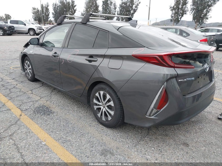 VIN JTDKAMFP6N3223876 2022 TOYOTA PRIUS PRIME XLE