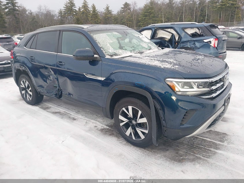 VOLKSWAGEN ATLAS CROSS SPORT 2020. Lot# 44045658. VIN 1V24C2CA2LC207841. Photo 1